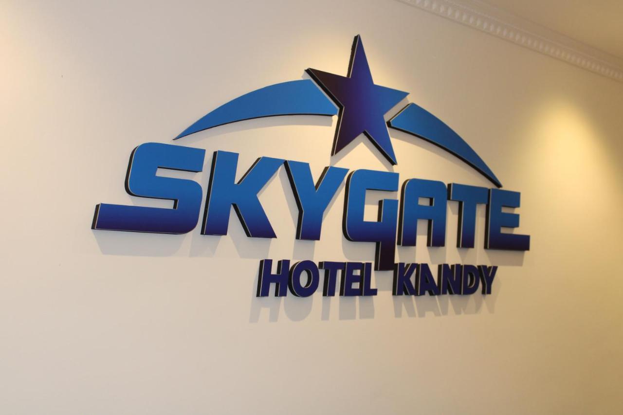 Sky Gate Канди Екстериор снимка